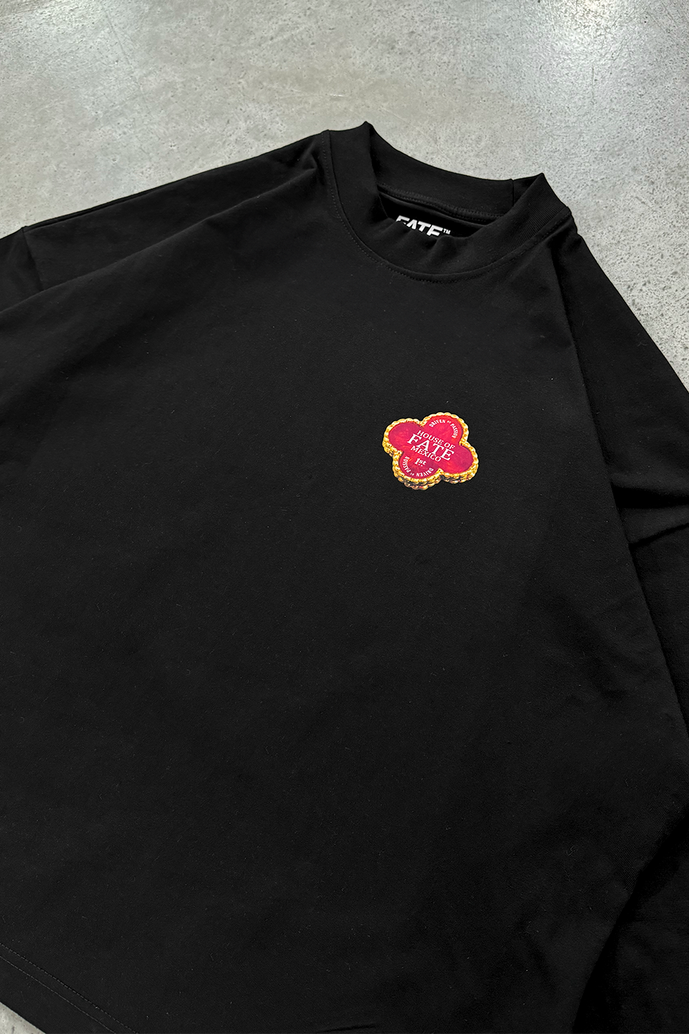 Van Fate Longsleeve Black