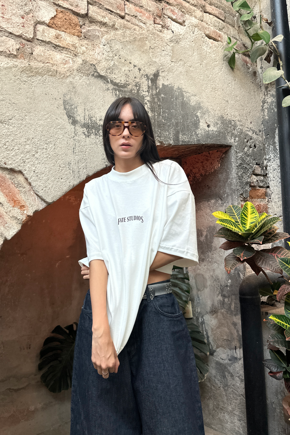 Laurels & Spikes Tee Beige