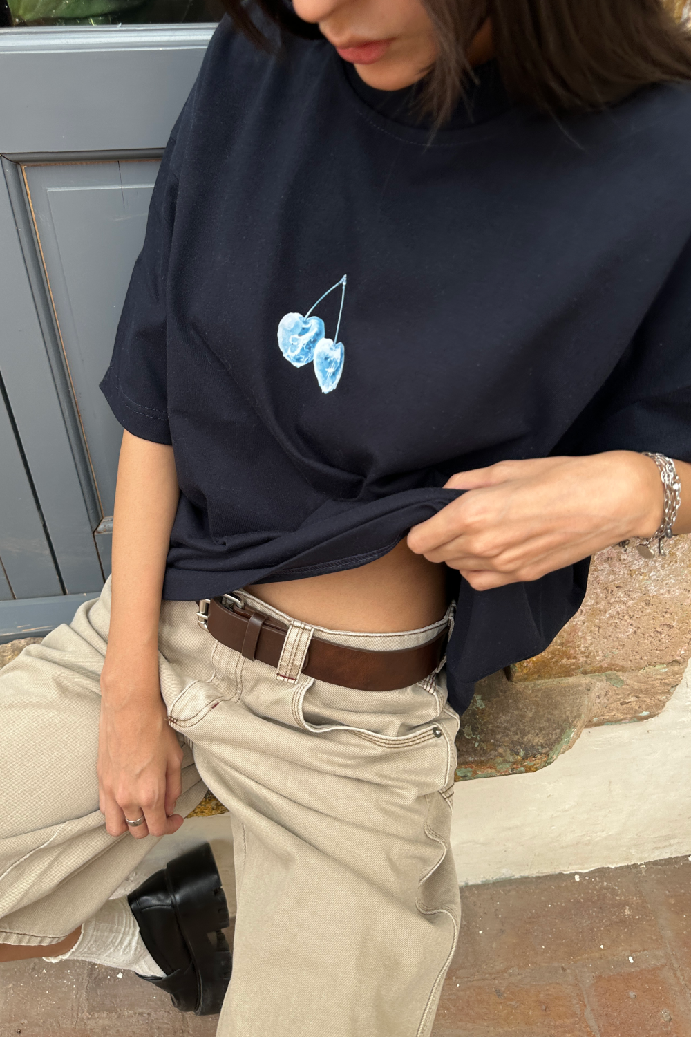 Cold Hearts Tee Blue Navy