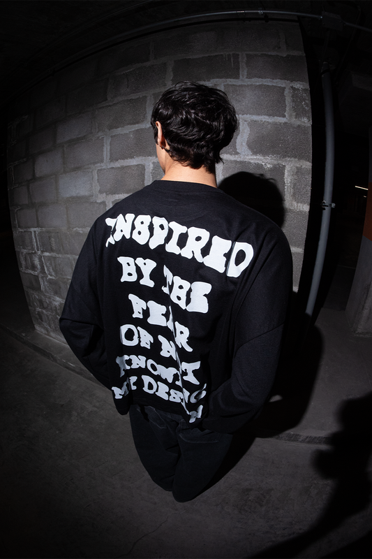 Not Knowing Longsleeve Black