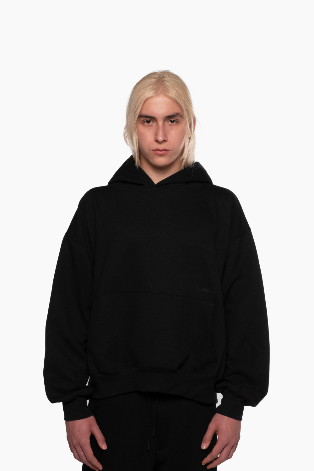 Signature Hoodie Black